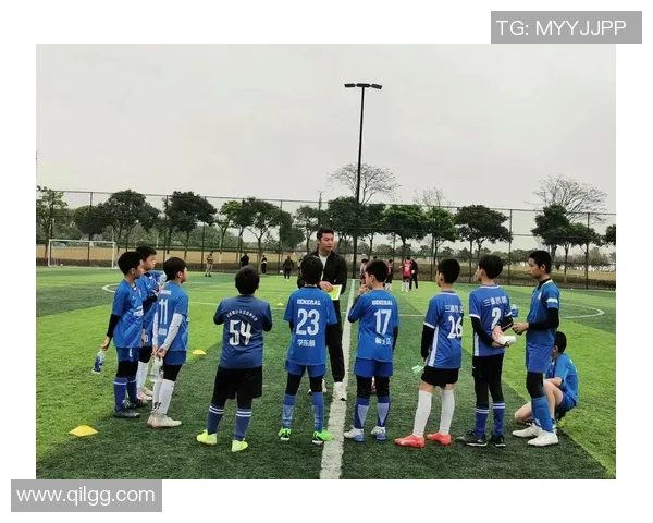 深圳宝踢足球明星引领青少年足球热潮助力城市体育发展新篇章